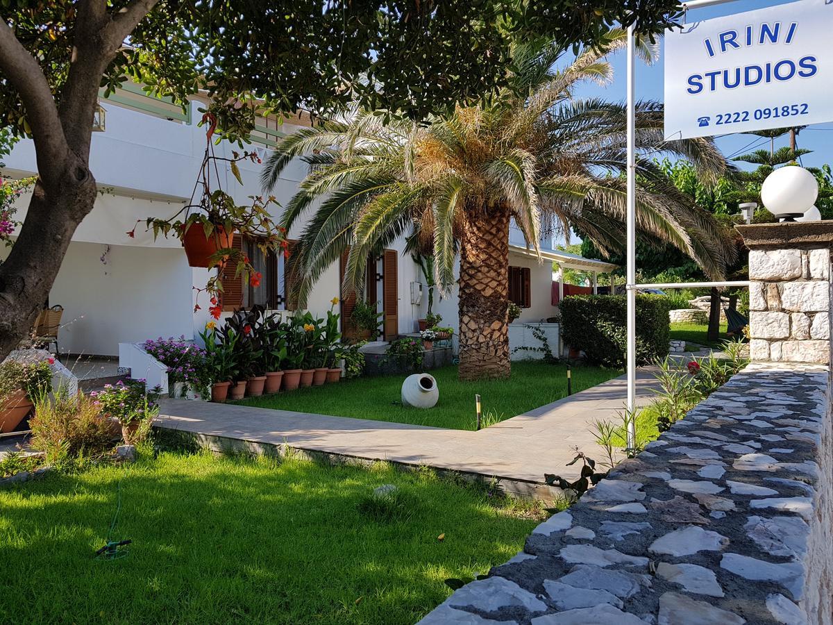 Irini Studios Skyros Exterior photo